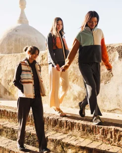 Nani Swimwear Outerwear|Tops|Trails Vest