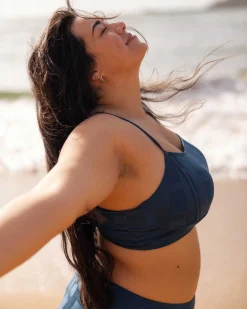 Nani Swimwear Swim Tops|Coastal Squared Surf Crop