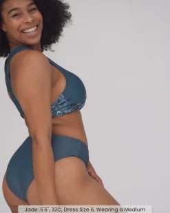 Nani Swimwear Swim Tops|Switch V Crop