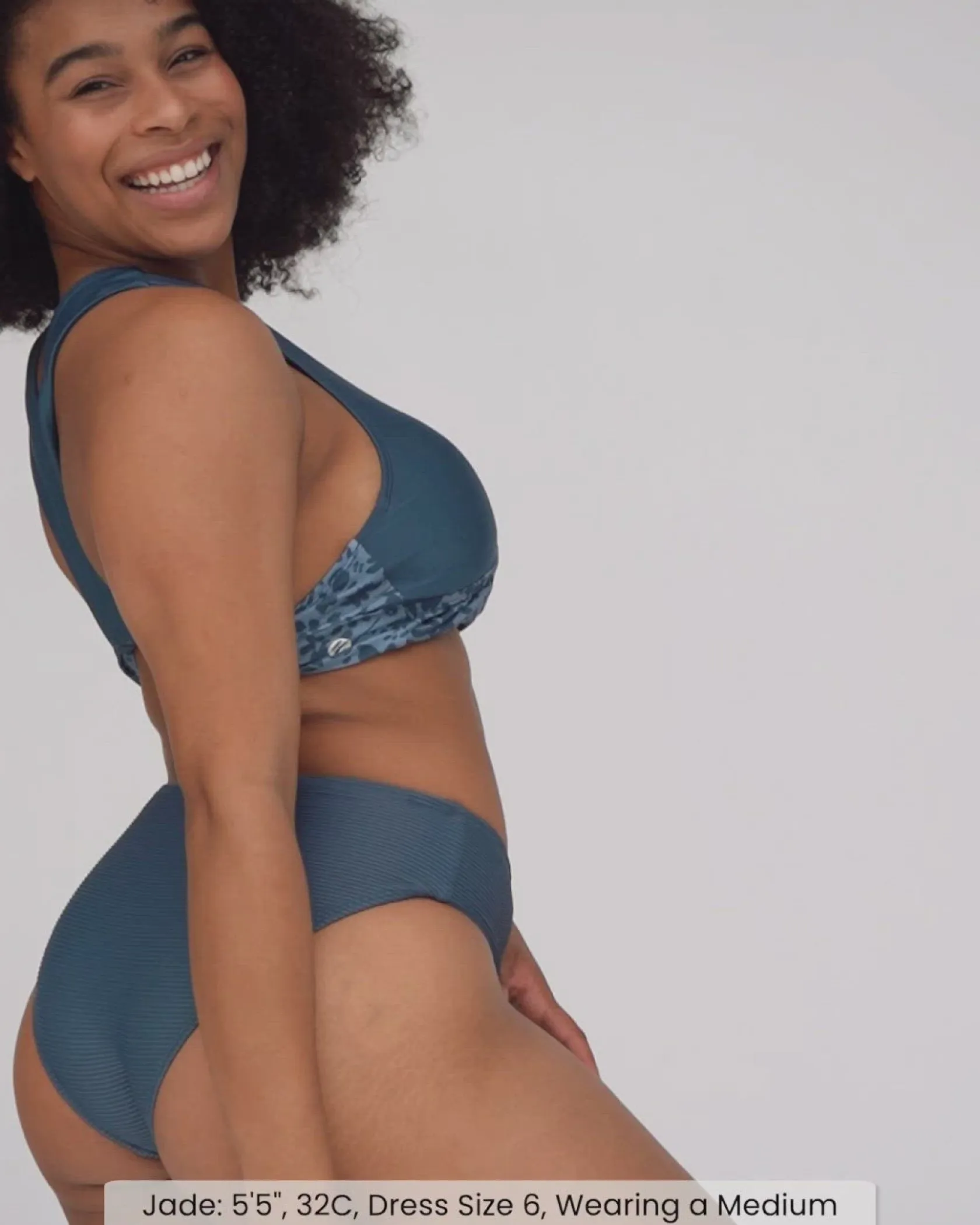 Nani Swimwear Swim Tops|Switch V Crop