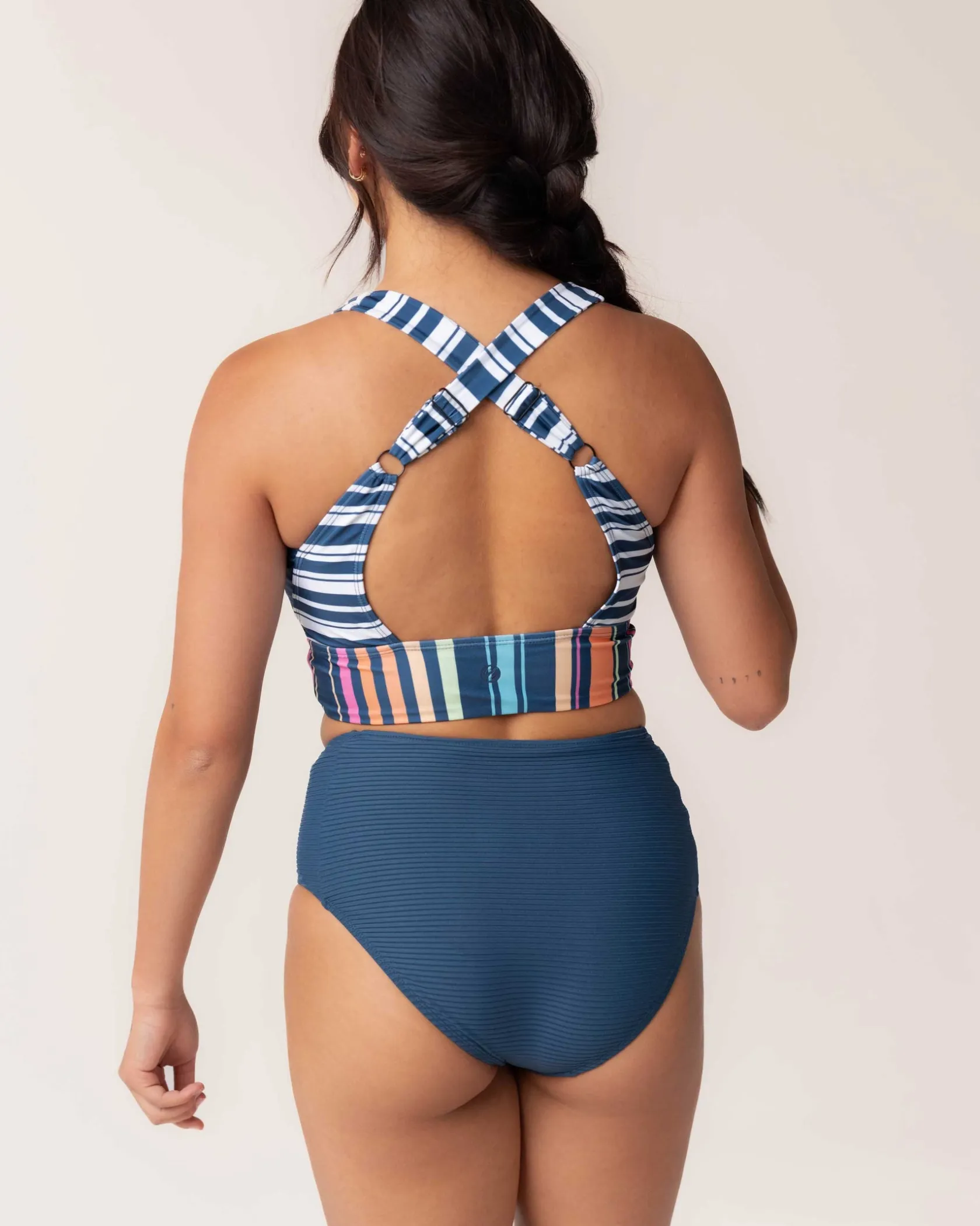 Nani Swimwear Swim Tops|Underwire V-Neck Crop
